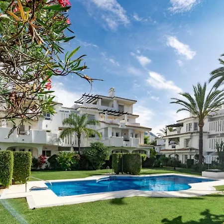 Lnm43- Cozy Close To Puerto Banus Marbella
