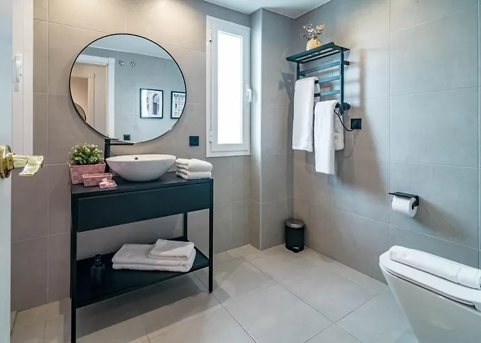 Lnm43- Cozy Close To Puerto Banus Marbella