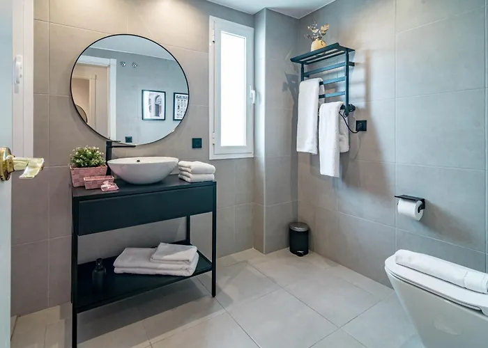 Lnm43- Cozy Close To Puerto Banus