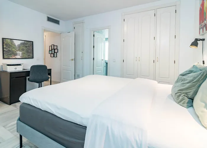 Lnm43- Cozy Close To Puerto Banus *